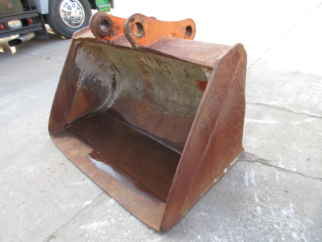 中古建設機械 中古 バケット 日立建機 EX120-SLOPE-BUCKET 写真