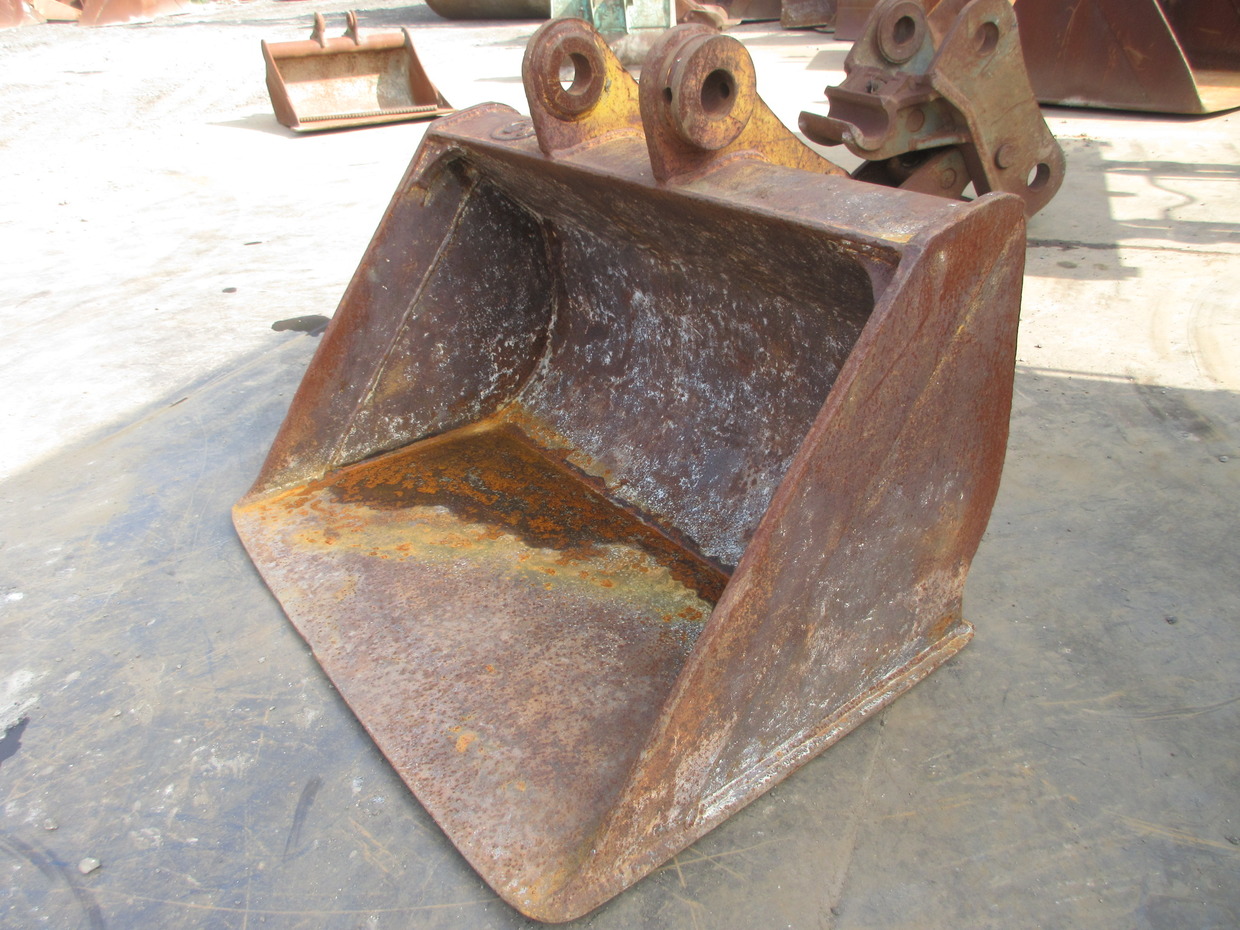 中古建設機械 中古 バケット コマツ PC60-SLOPE-BUCKET 写真