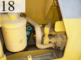 中古建設機械 中古 コマツ KOMATSU ブルドーザ  D20PL-7E