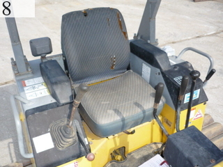 中古建設機械 中古 コマツ KOMATSU ブルドーザ  D20PL-7E