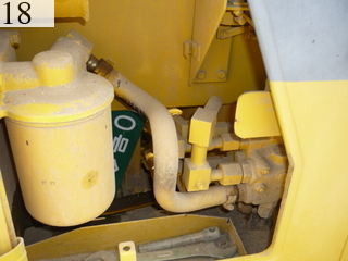 中古建設機械 中古 コマツ KOMATSU ブルドーザ  D20PL-7E
