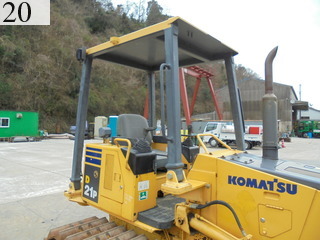 中古建設機械 中古 コマツ KOMATSU ブルドーザ  D21P-8E0