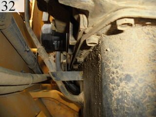 中古建設機械 中古 コマツ KOMATSU ブルドーザ  D21P-8E0