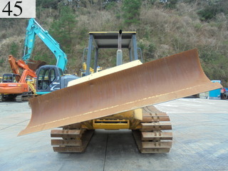 中古建設機械 中古 コマツ KOMATSU ブルドーザ  D21P-8E0