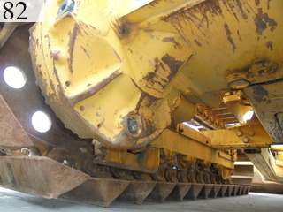 中古建設機械 中古 コマツ KOMATSU ブルドーザ  D21P-8E0