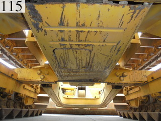 中古建設機械 中古 コマツ KOMATSU ブルドーザ  D21P-8E0