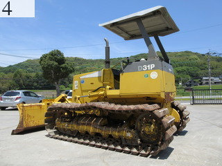 中古建設機械 中古 コマツ KOMATSU ブルドーザ  D31P-20E