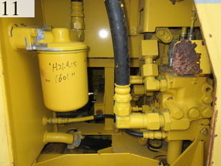 中古建設機械 中古 コマツ KOMATSU ブルドーザ  D31P-20E