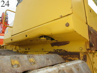中古建設機械 中古 コマツ KOMATSU ブルドーザ  D31P-20E
