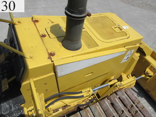 中古建設機械 中古 コマツ KOMATSU ブルドーザ  D31P-20E