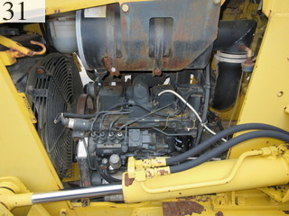 中古建設機械 中古 コマツ KOMATSU ブルドーザ  D31P-20E