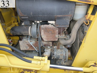 中古建設機械 中古 コマツ KOMATSU ブルドーザ  D31P-20E