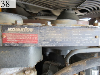 中古建設機械 中古 コマツ KOMATSU ブルドーザ  D31P-20E