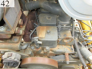 中古建設機械 中古 コマツ KOMATSU ブルドーザ  D31P-20E