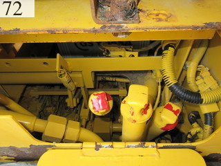 中古建設機械 中古 コマツ KOMATSU ブルドーザ  D31P-20E