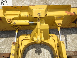中古建設機械 中古 コマツ KOMATSU ブルドーザ  D31P-20E