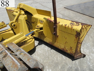 中古建設機械 中古 コマツ KOMATSU ブルドーザ  D31P-20E