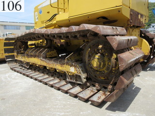 中古建設機械 中古 コマツ KOMATSU ブルドーザ  D31P-20E