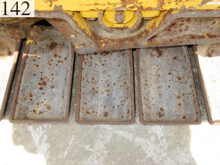 中古建設機械 中古 コマツ KOMATSU ブルドーザ  D31P-20E