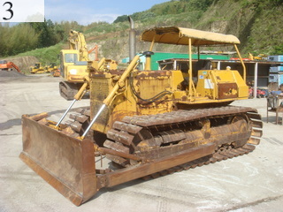中古建設機械 中古 コマツ KOMATSU ブルドーザ  D40P-3