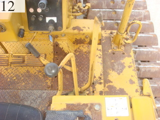 中古建設機械 中古 コマツ KOMATSU ブルドーザ  D40P-3
