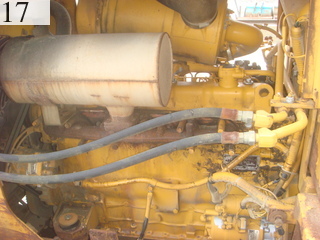 中古建設機械 中古 コマツ KOMATSU ブルドーザ  D40P-3