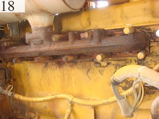 中古建設機械 中古 コマツ KOMATSU ブルドーザ  D40P-3