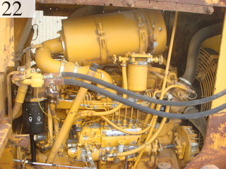 中古建設機械 中古 コマツ KOMATSU ブルドーザ  D40P-3