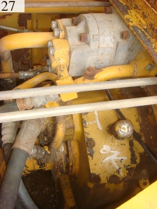 中古建設機械 中古 コマツ KOMATSU ブルドーザ  D40P-3