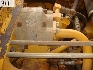 中古建設機械 中古 コマツ KOMATSU ブルドーザ  D40P-3