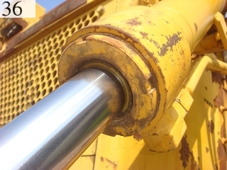 中古建設機械 中古 コマツ KOMATSU ブルドーザ  D40P-3