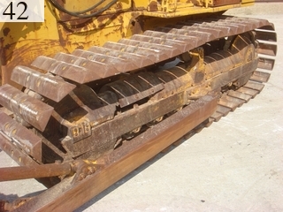 中古建設機械 中古 コマツ KOMATSU ブルドーザ  D40P-3