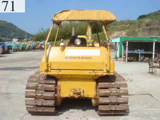 中古建設機械 中古 コマツ KOMATSU ブルドーザ  D40P-3