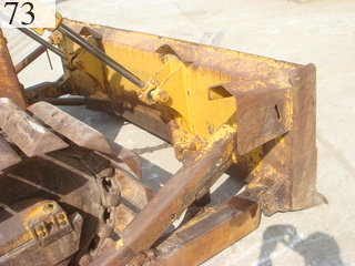 中古建設機械 中古 コマツ KOMATSU ブルドーザ  D40P-3