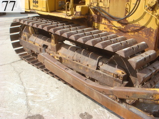 中古建設機械 中古 コマツ KOMATSU ブルドーザ  D40P-3