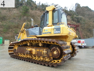中古建設機械 中古 コマツ KOMATSU ブルドーザ  D65PX-15E0