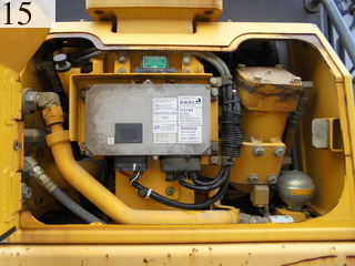 中古建設機械 中古 コマツ KOMATSU ブルドーザ  D65PX-15E0