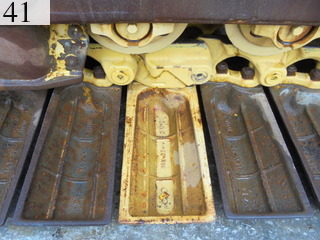 中古建設機械 中古 コマツ KOMATSU ブルドーザ  D65PX-15E0