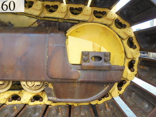 中古建設機械 中古 コマツ KOMATSU ブルドーザ  D65PX-15E0