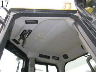 中古建設機械 中古 コマツ KOMATSU ブルドーザ  D65PX-17