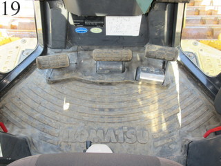 中古建設機械 中古 コマツ KOMATSU ブルドーザ  D65PX-17