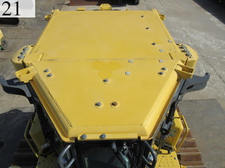 中古建設機械 中古 コマツ KOMATSU ブルドーザ  D65PX-17