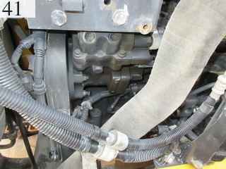 中古建設機械 中古 コマツ KOMATSU ブルドーザ  D65PX-17