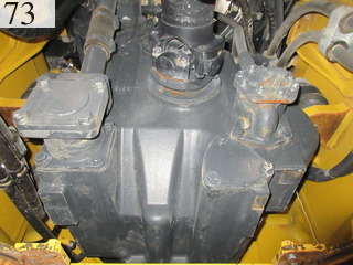 中古建設機械 中古 コマツ KOMATSU ブルドーザ  D65PX-17