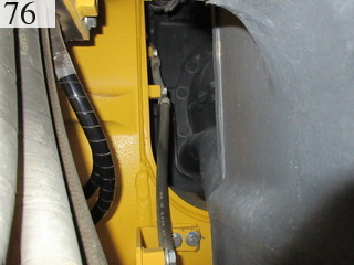 中古建設機械 中古 コマツ KOMATSU ブルドーザ  D65PX-17