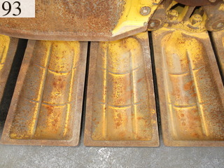 中古建設機械 中古 コマツ KOMATSU ブルドーザ  D65PX-17
