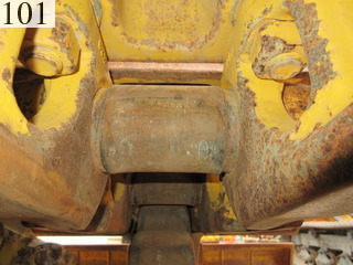 中古建設機械 中古 コマツ KOMATSU ブルドーザ  D65PX-17