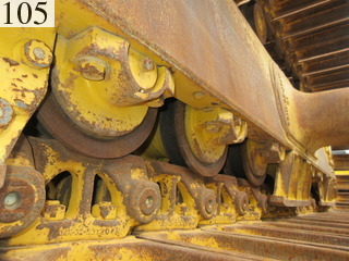 中古建設機械 中古 コマツ KOMATSU ブルドーザ  D65PX-17