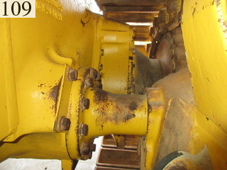 中古建設機械 中古 コマツ KOMATSU ブルドーザ  D65PX-17