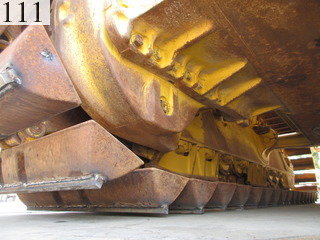 中古建設機械 中古 コマツ KOMATSU ブルドーザ  D65PX-17